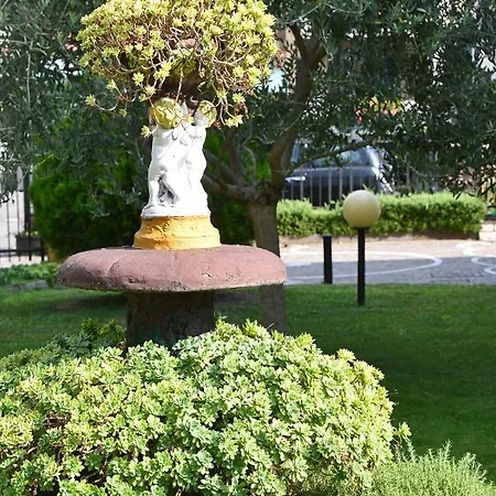 Διαμέρισμα Fontana Fiorita Ιζέο